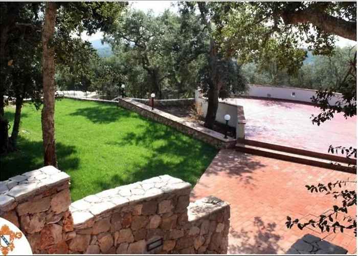 Suber Kır Evi Sperlonga